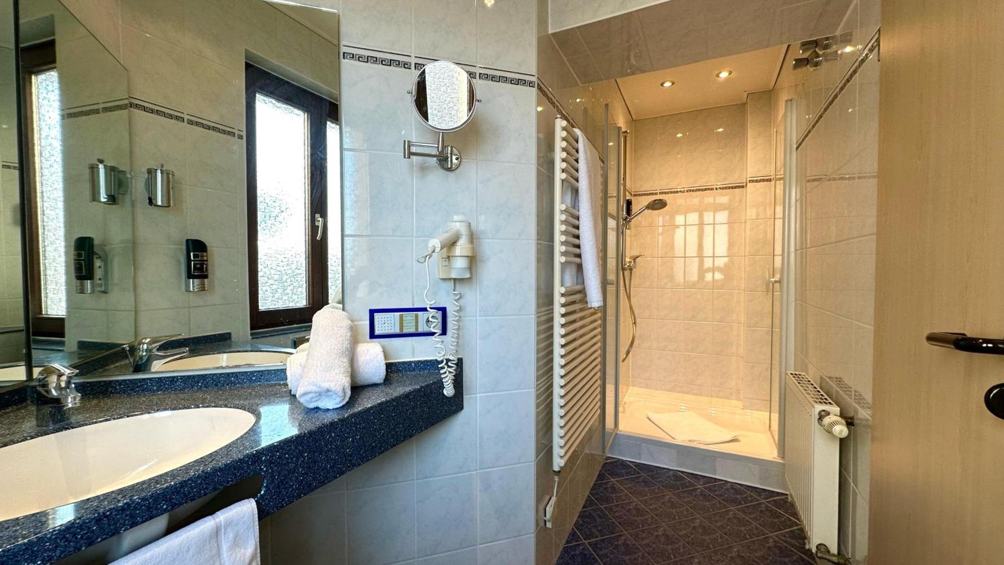 Ar Boutique Hotel Мангейм Экстерьер фото