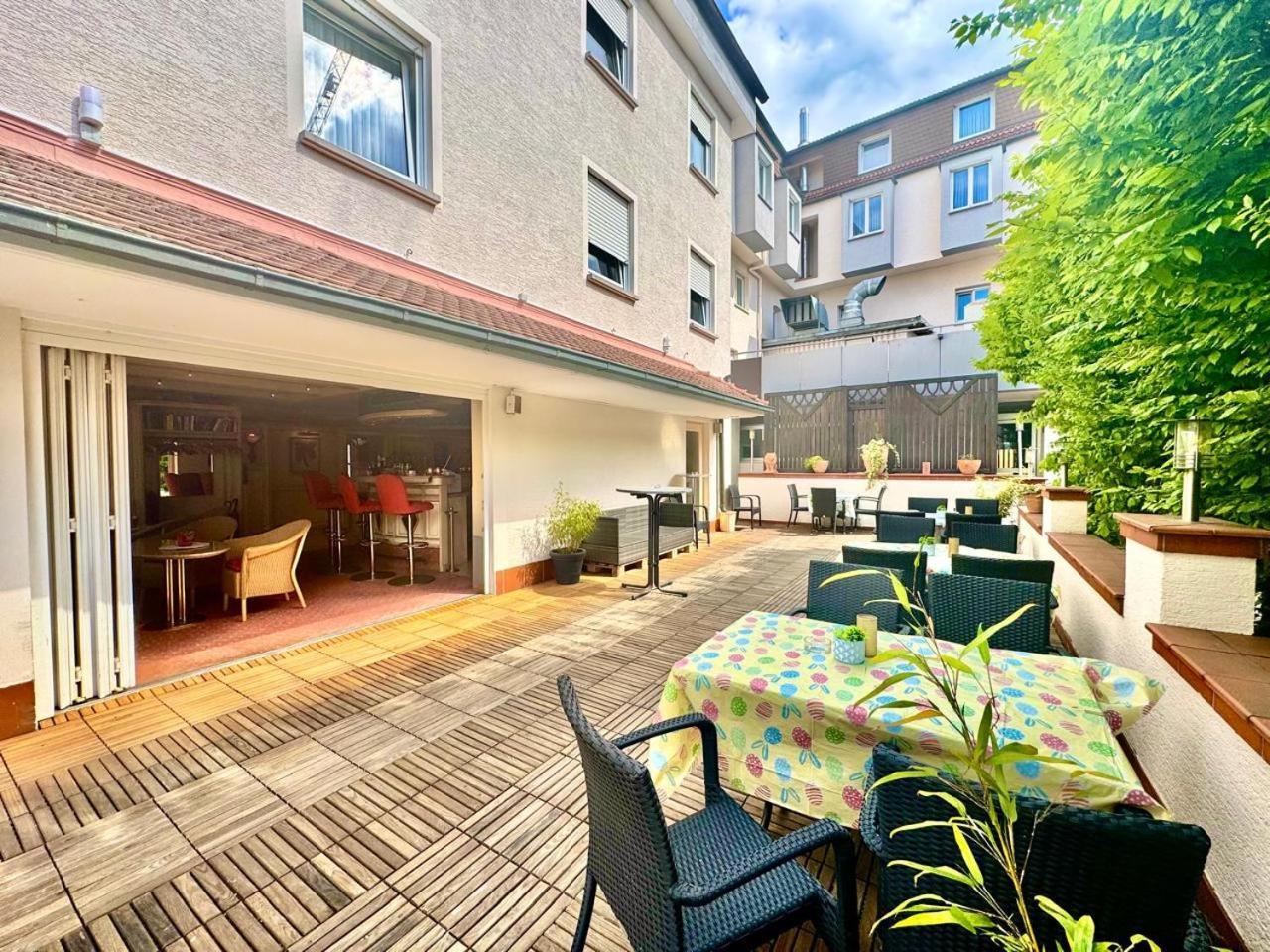 Ar Boutique Hotel Мангейм Экстерьер фото